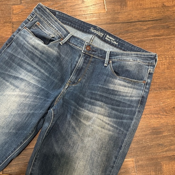 Signature by Levi Strauss Modern Slim Cuffed Blue Jeans 16-W33 - Picture 3 of 7